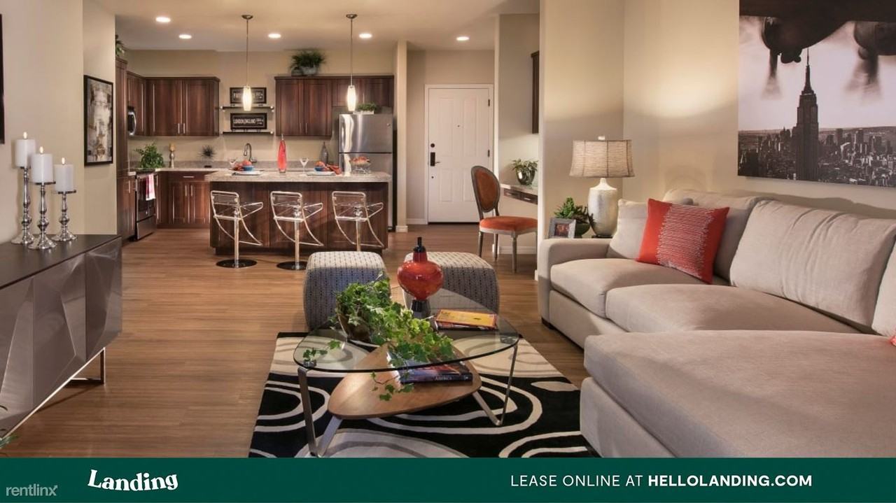 Landing Furnished Apartment San Travesia - Photo 2 of 41