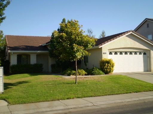 458 Ebi Way - Photo 3 of 19