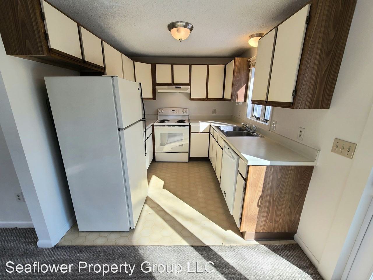 34 W Castle Way #D - Photo 2 of 19