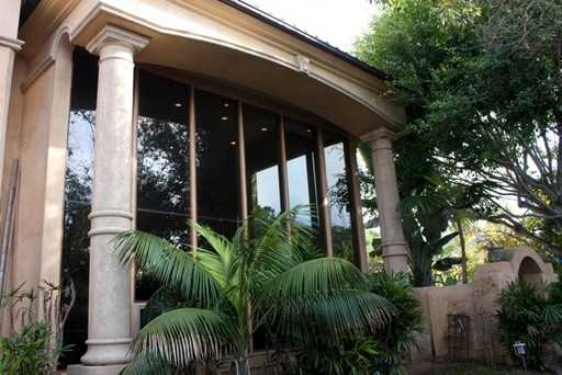 9519 La Jolla Farms Rd - Photo 3 of 12