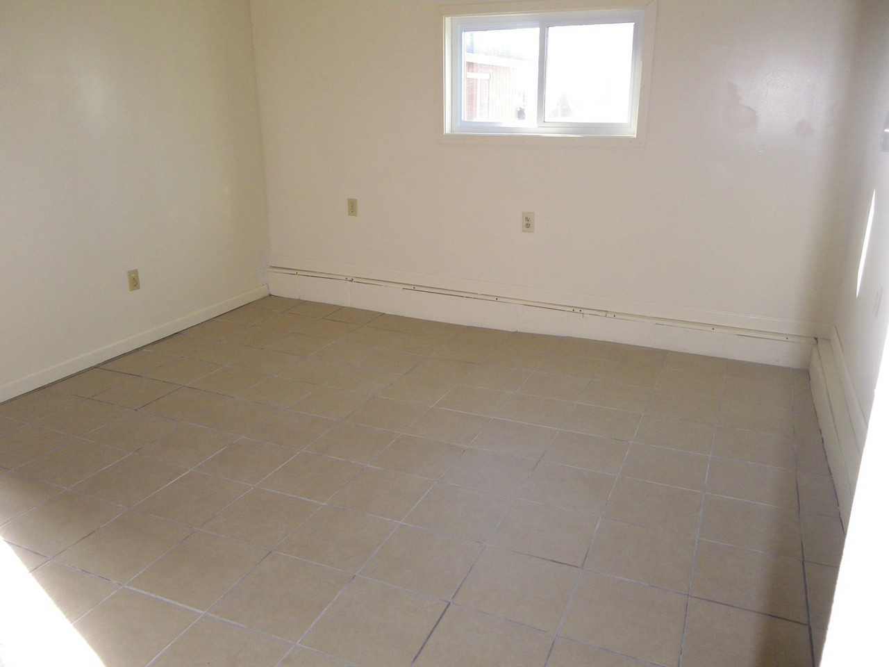 704 N Wenona St - Photo 2 of 12