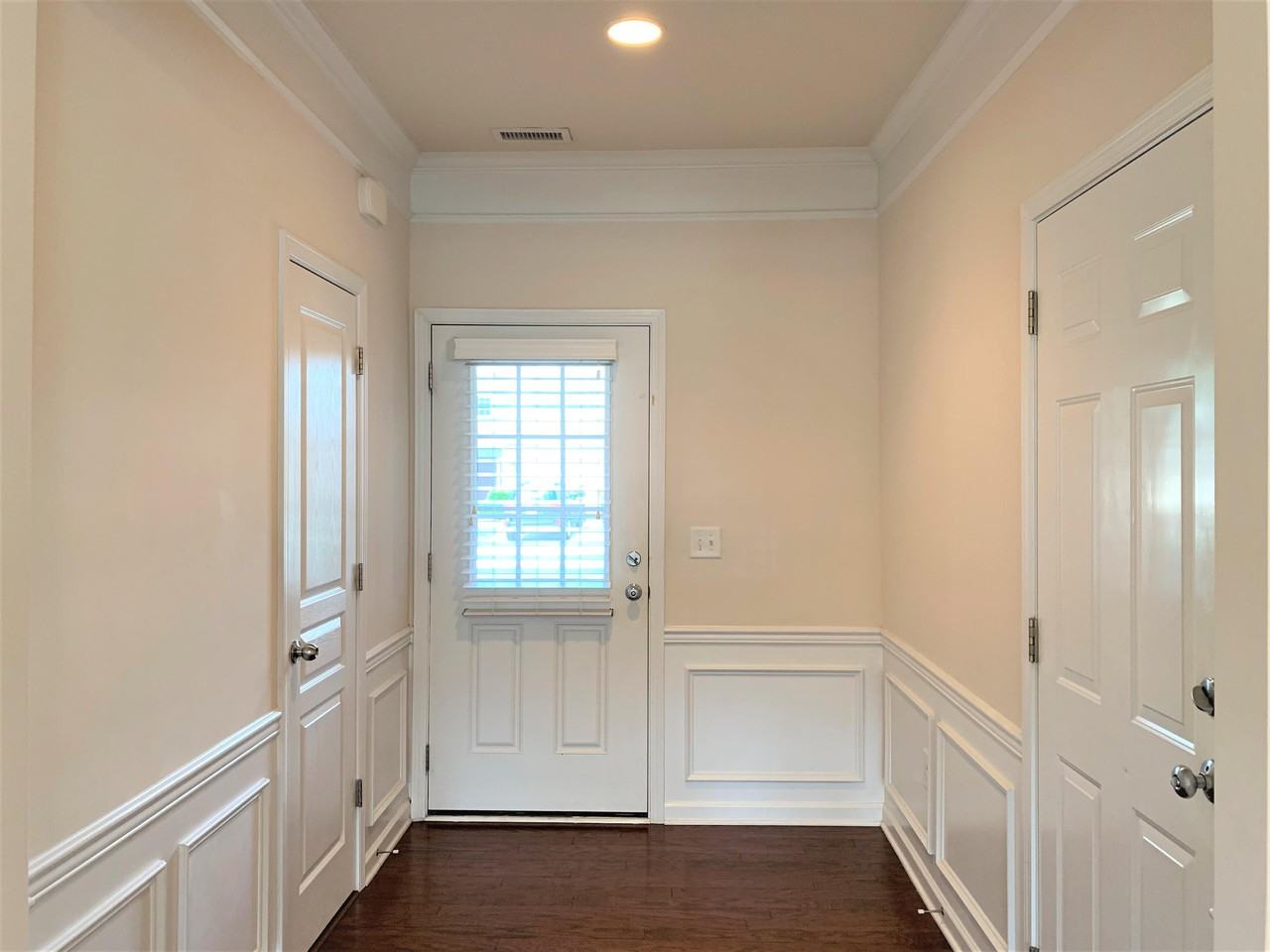 1138 Kingston Grove Dr #1 - Photo 3 of 21