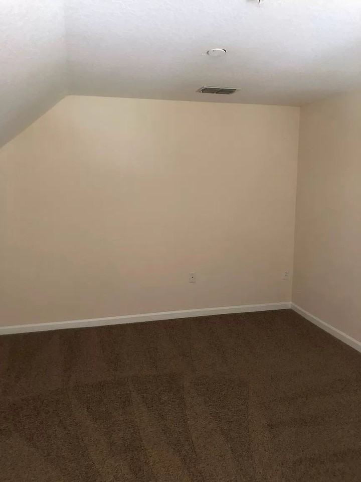 12824 Madison Pointe Cir - Photo 3 of 17