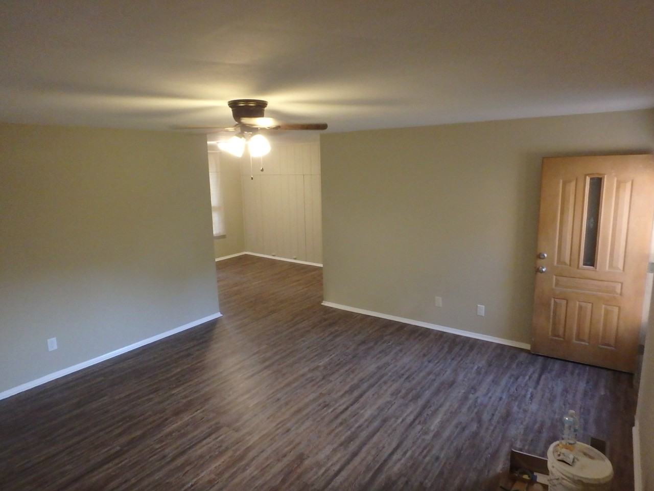 1419 Southwest Caledon Street - Photo 2 of 15