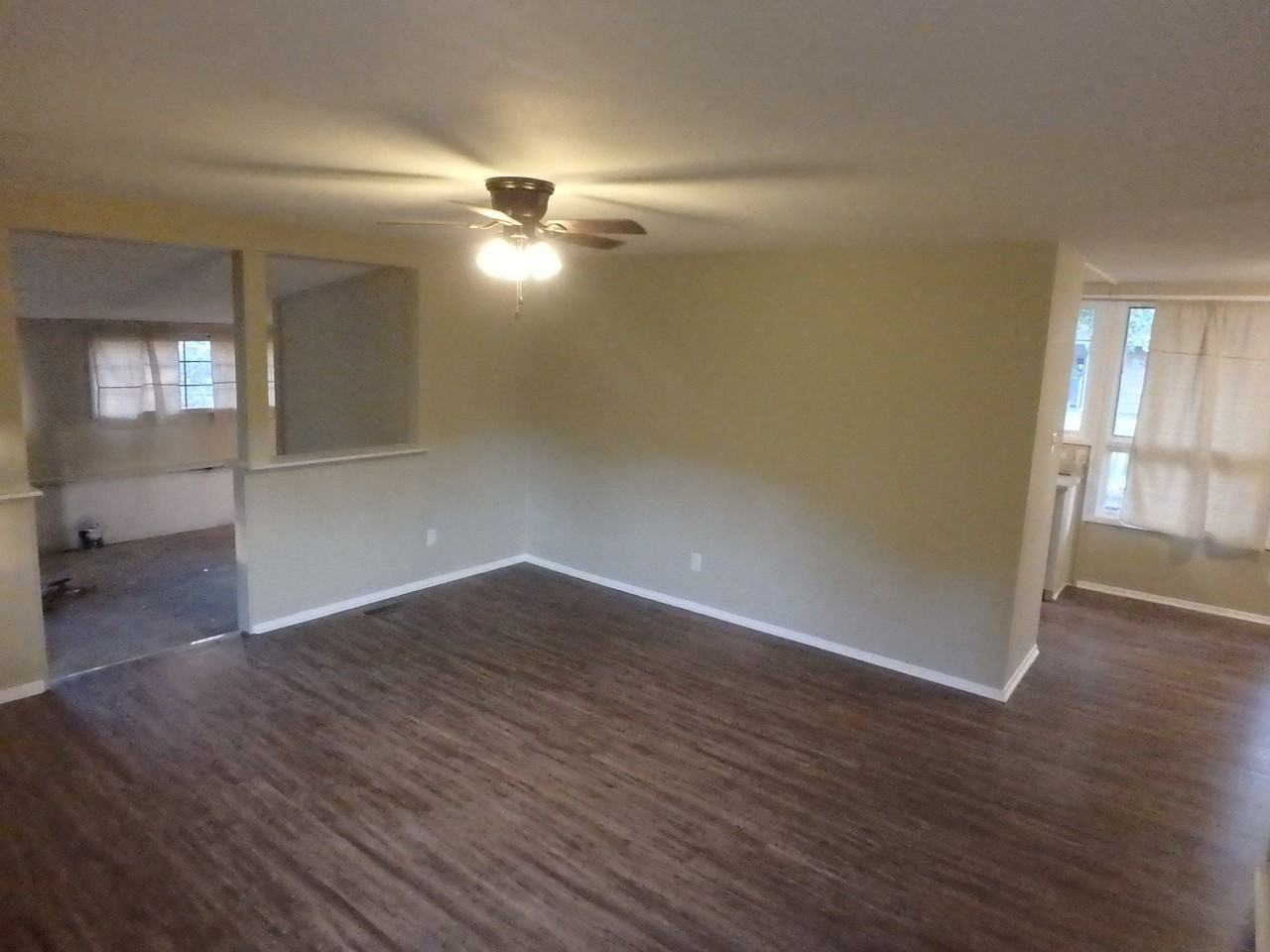 1419 Southwest Caledon Street - Photo 3 of 15