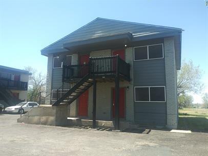 1915 Northwest 13th Avenue - Photo 2 of 15