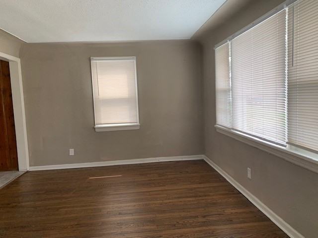 3364 Tennyson Avenue - Photo 2 of 9