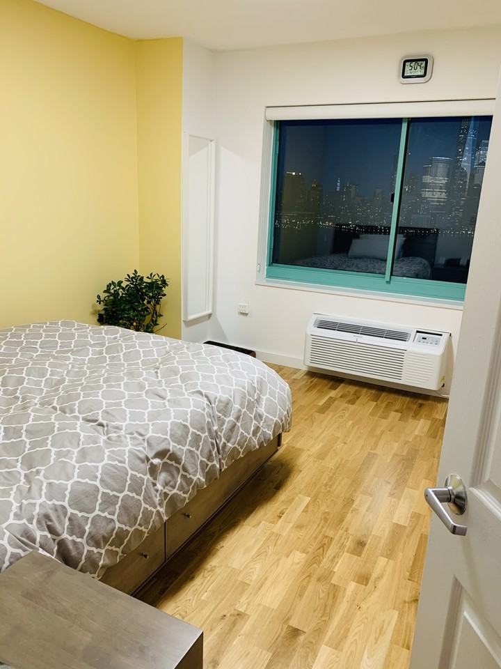 31 River Ct #3103 - Photo 3 of 7