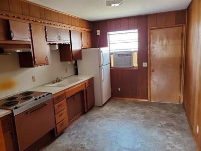 1303 North Meadowlane - Photo 2 of 6