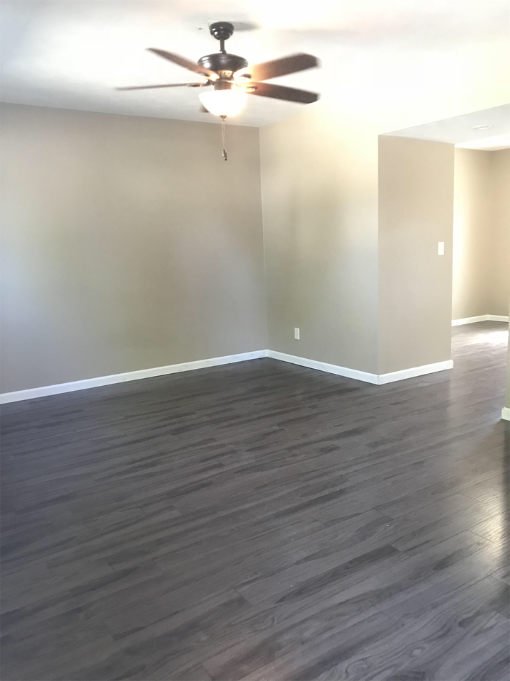 707 E MULBERRY – 4 #4 - Photo 3 of 3