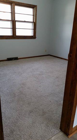 935 W 15th St #935 - Photo 6 of 9