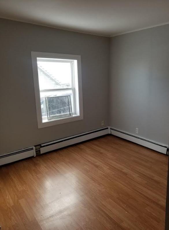 97 Market Place Apt 2 - Photo 3 of 5