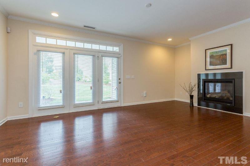 4106 Vallonia Dr - Photo 3 of 15
