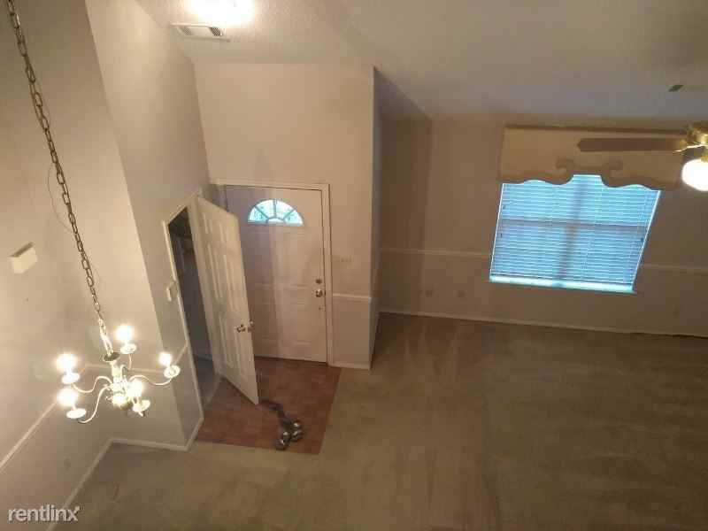 1685 Beaver Trail Dr - Photo 2 of 9