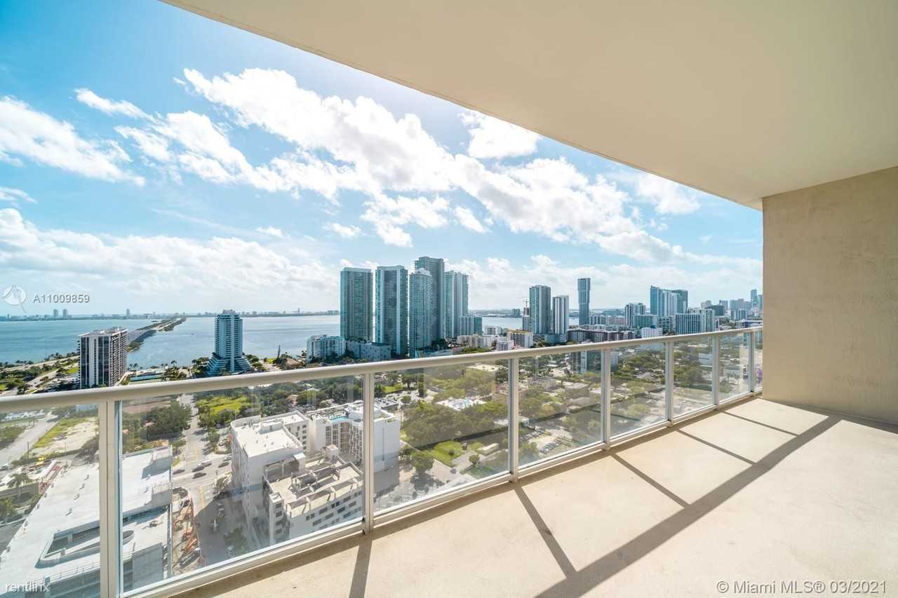 3470 E Coast Ave - Photo 2 of 27