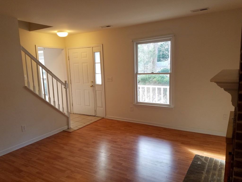 3319 Lassiter St - Photo 2 of 21