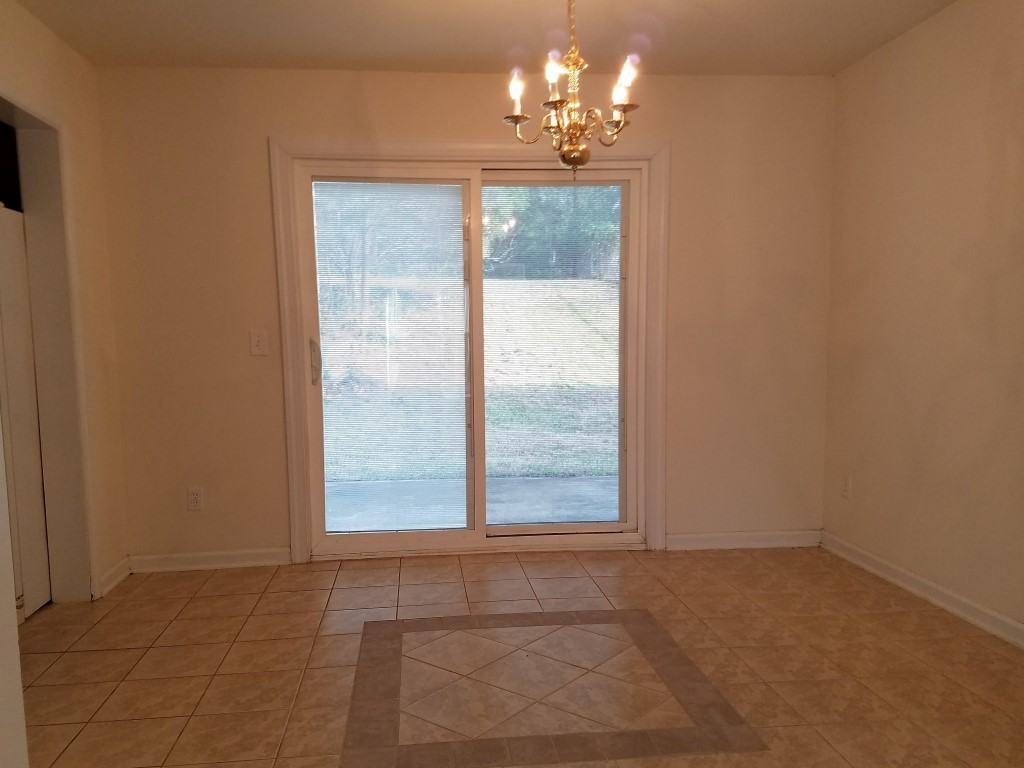 3319 Lassiter St - Photo 7 of 21