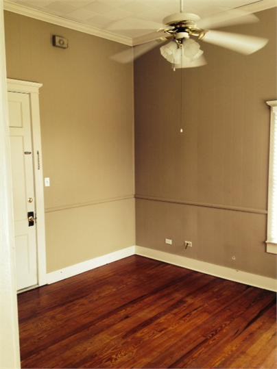 1113 Point Street - Photo 2 of 8