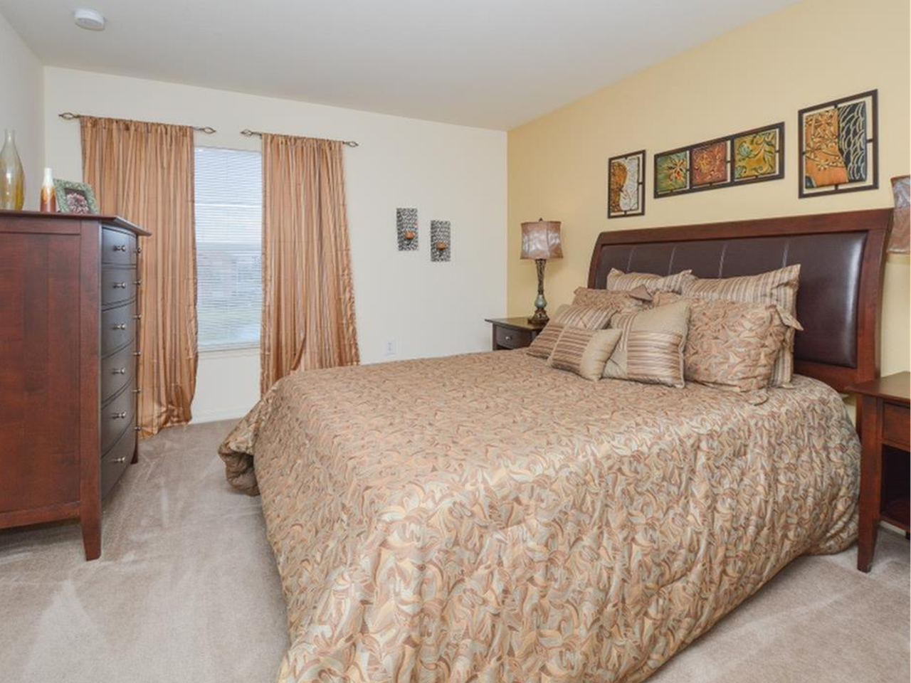 Park Crest At The Lakes - Photo 7 of 34