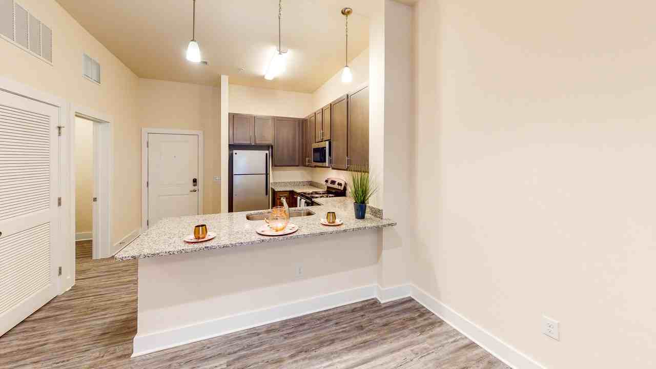 Abberly Solaire Apartment Homes - Photo 7 of 88