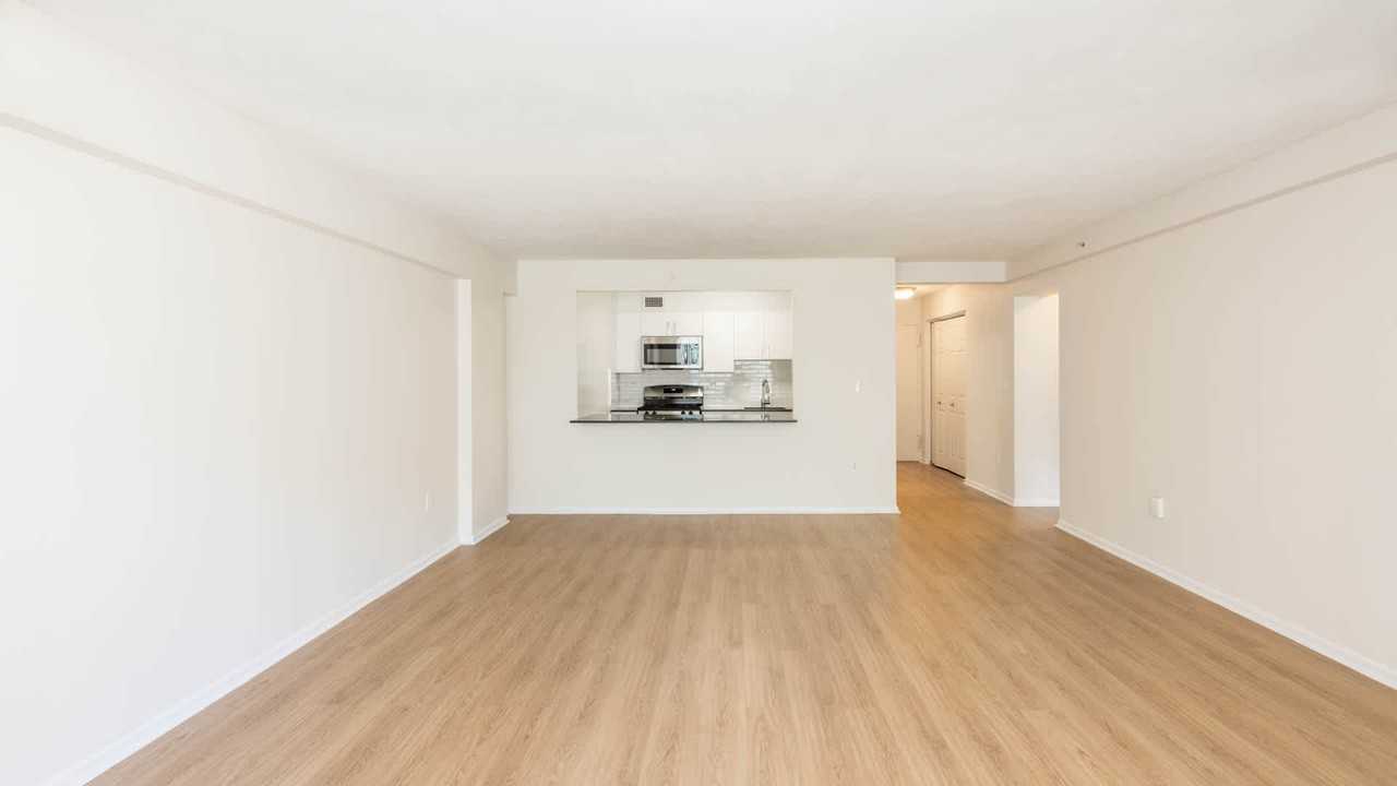 Emerson Place - Photo 4 of 43