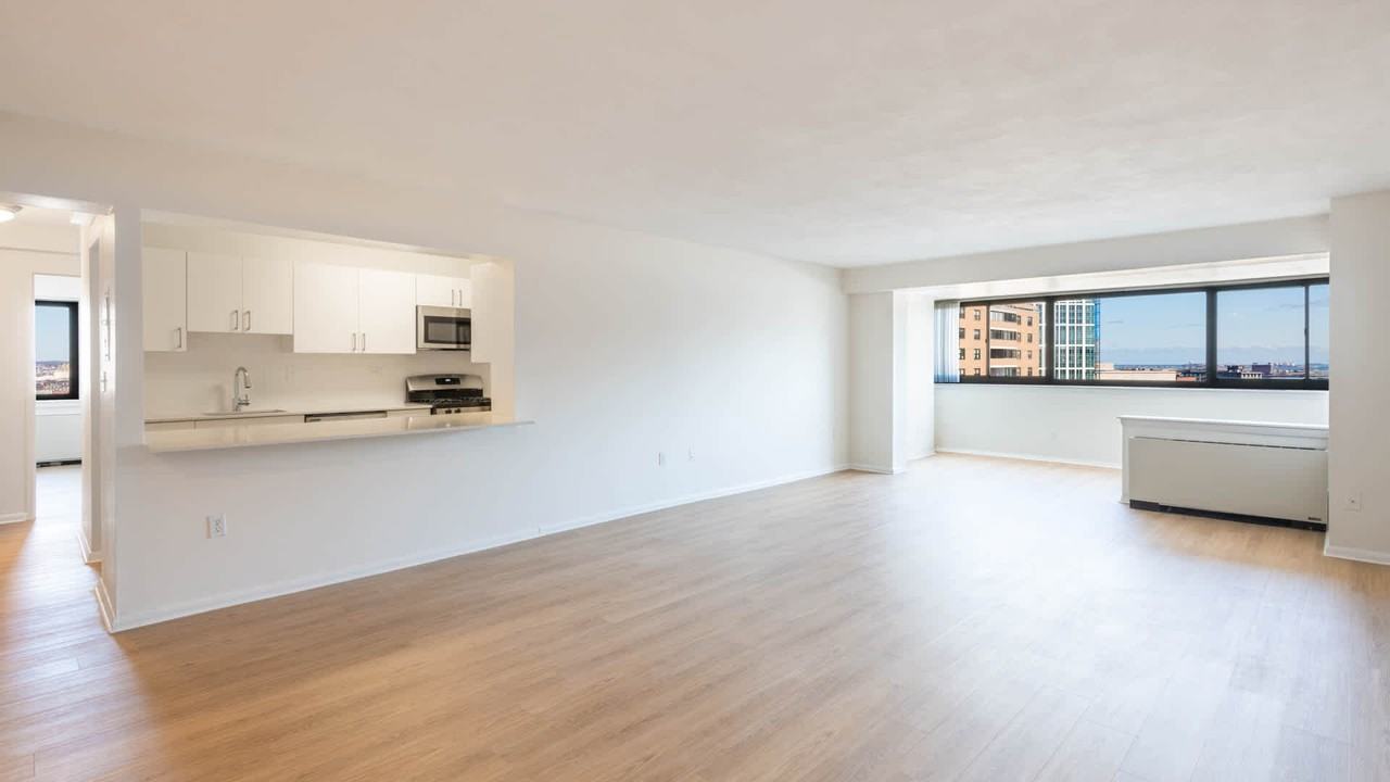 Emerson Place - Photo 5 of 43