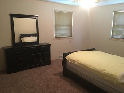 2410 Windy Hill Ln - Photo 3 of 13
