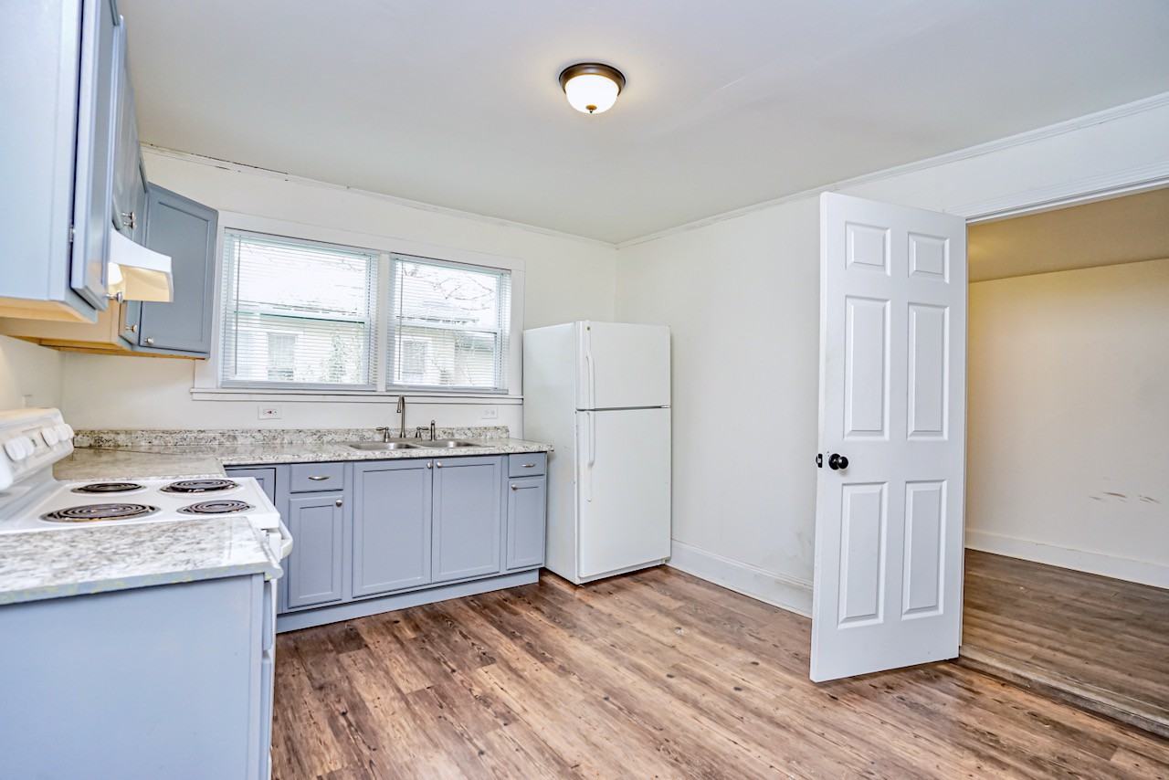 110 Lacree Ln #1 - Photo 3 of 9