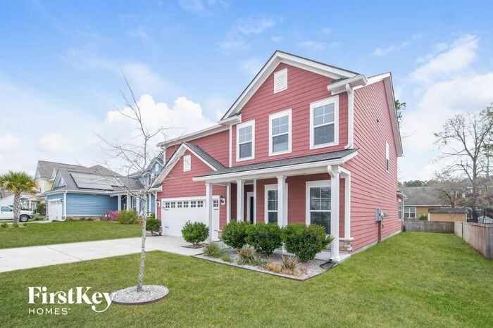 208 Devonshire Dr - Photo 2 of 15