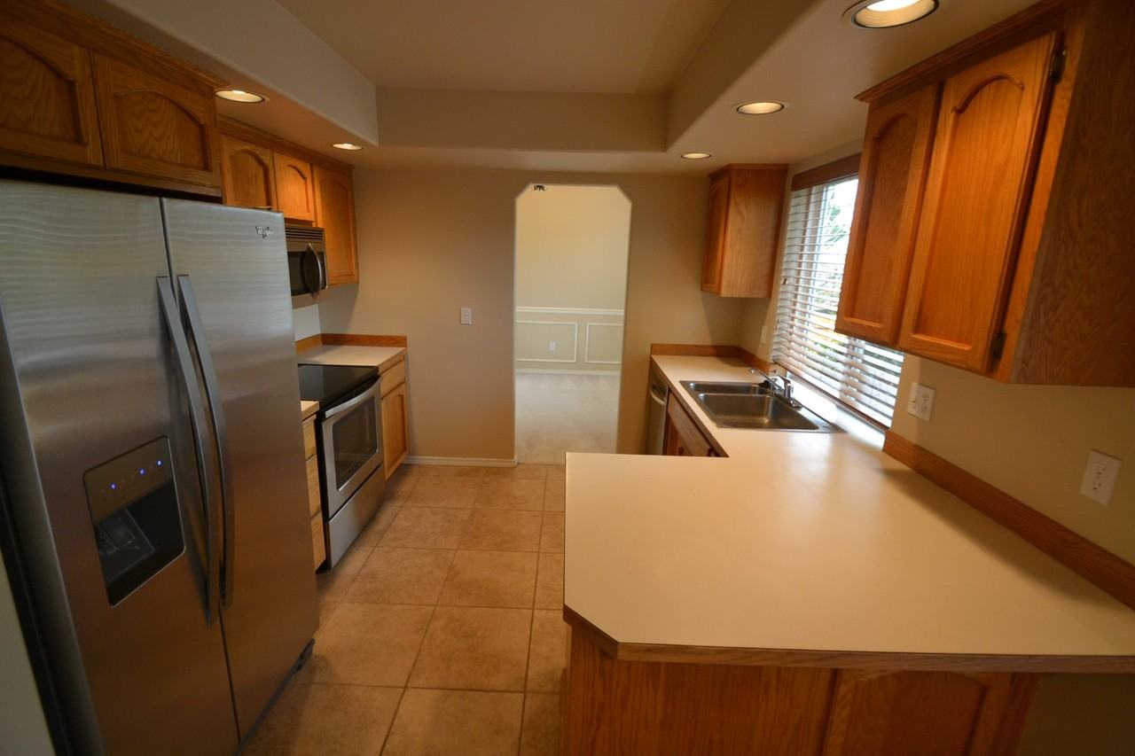 7113 Troon Ct - Photo 2 of 8
