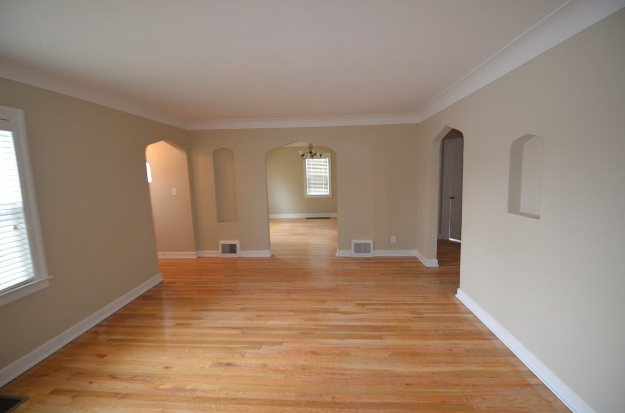 2820 W 101st Pl - Photo 3 of 5