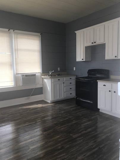 1827 Proctor Ave; Waco 76708 - Photo 3 of 13