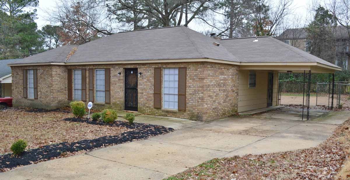 4957 Wooddale Ave, Memphis, TN 38118 3 Bedroom House for Rent for 915