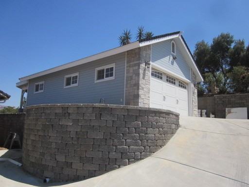 13307 Lakeview Way - Photo 2 of 17