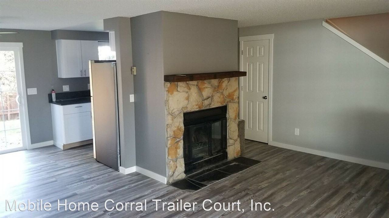 3737 SW 117th Ave Office - Photo 3 of 17