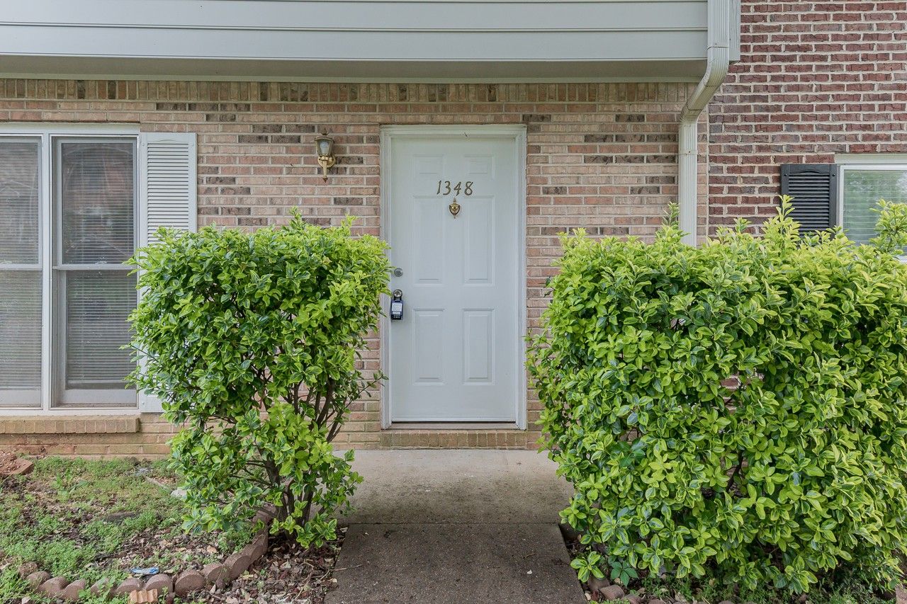 1348 Grayson Valley Pkwy - Photo 3 of 35
