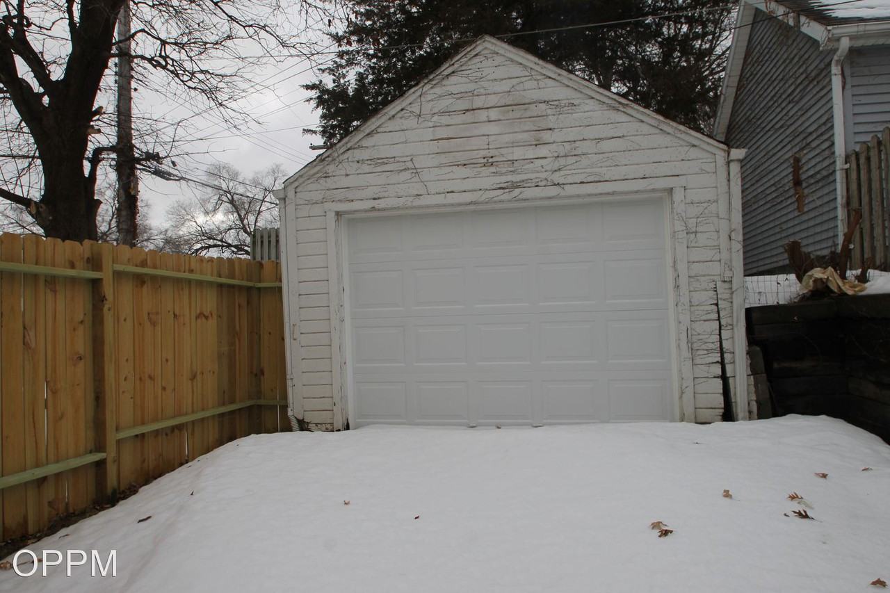 4015 Marcy St - Photo 3 of 12