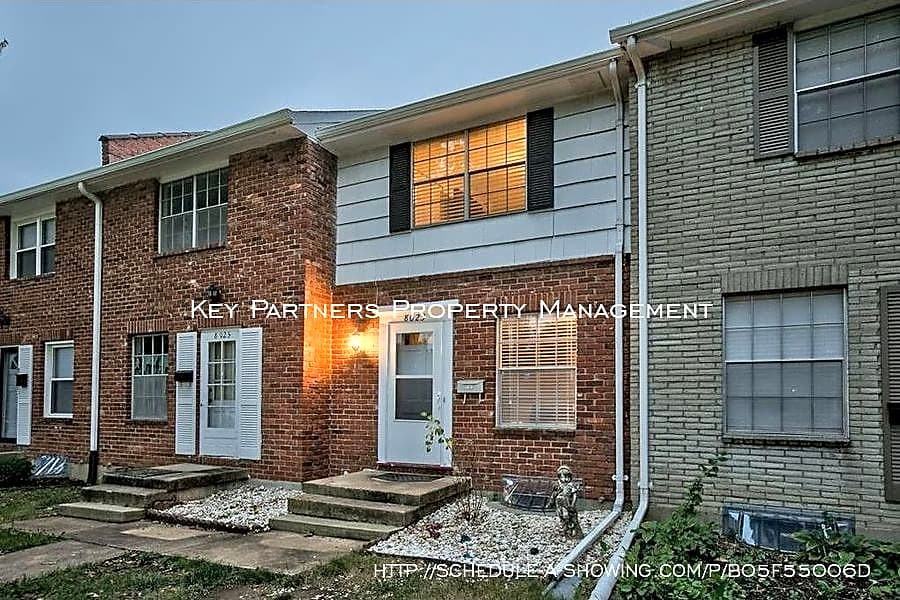 8023 E 88th St - Photo 2 of 10