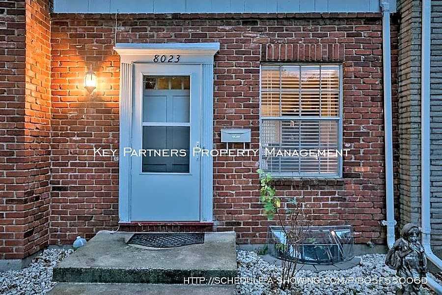 8023 E 88th St - Photo 3 of 10