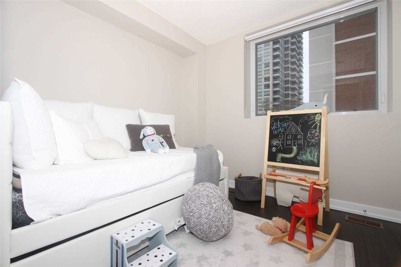 68 Earl Street ## - Photo 2 of 12