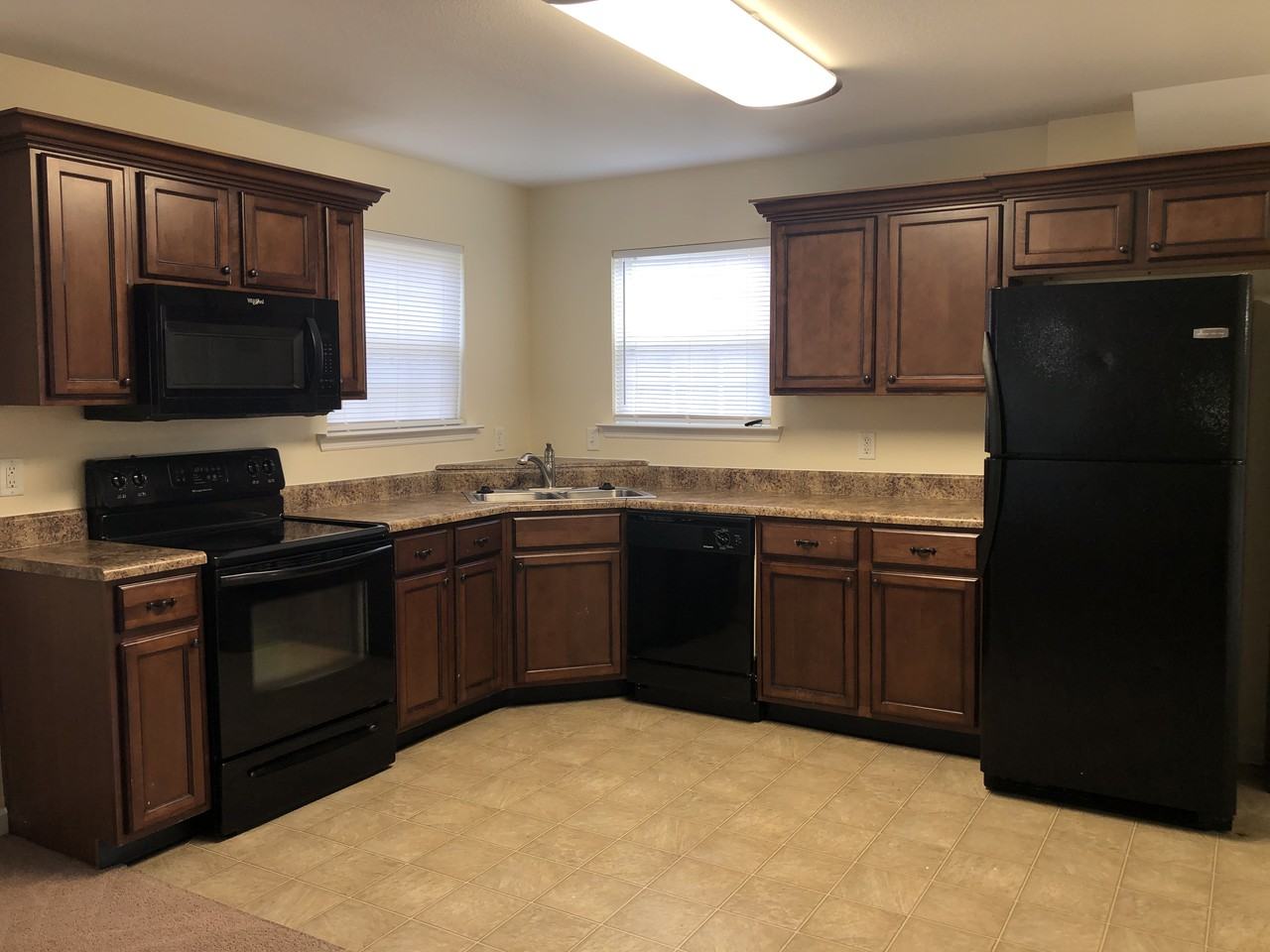 8376 Old Cleveland Pike - Photo 2 of 11