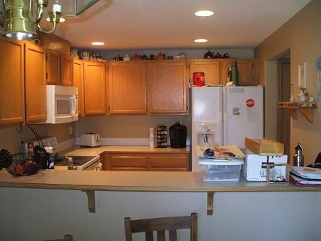 475 Spring Ln - Photo 2 of 9