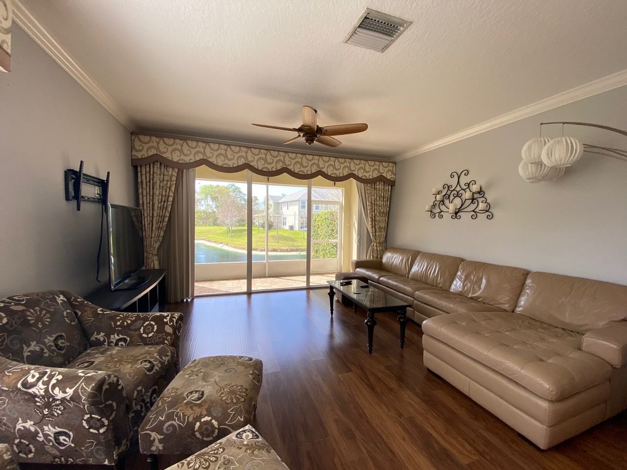 316 Harbor Ridge Dr #1 - Photo 3 of 14