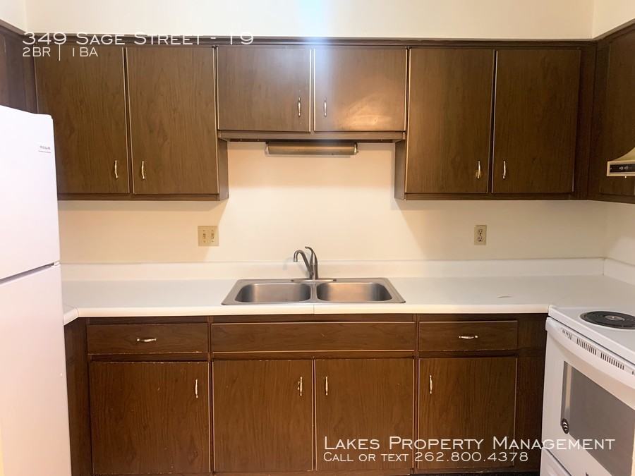 349 Sage St #19 - Photo 3 of 9
