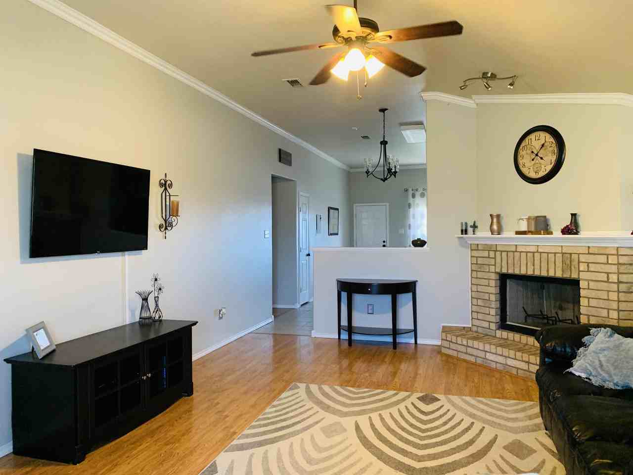 6525 91st Pl #1 - Photo 3 of 40
