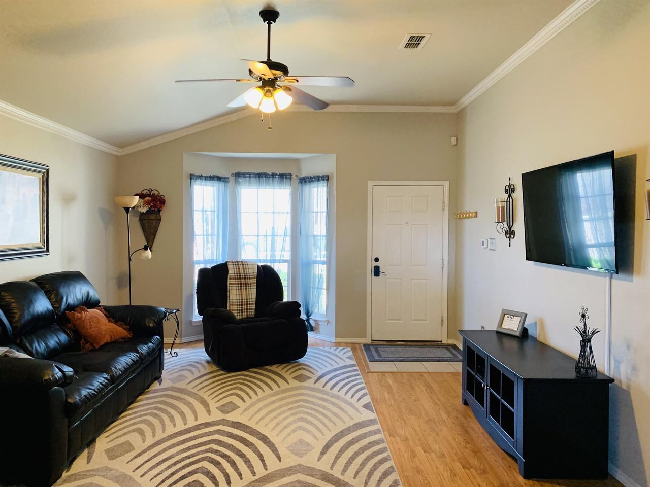 6525 91st Pl #1 - Photo 5 of 40