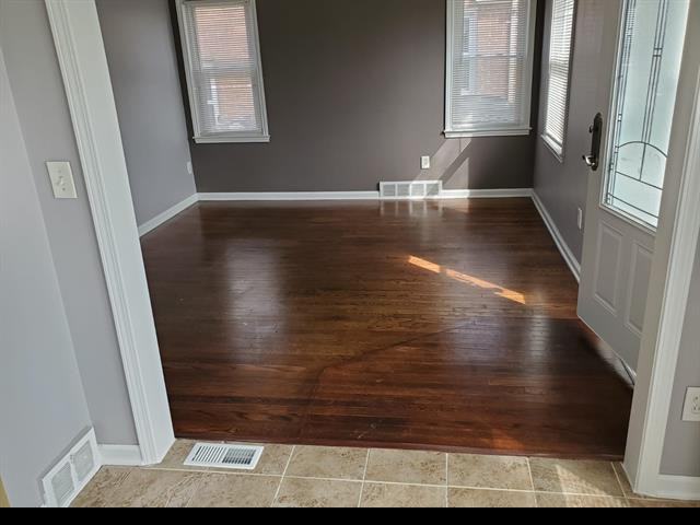 23244 Wilson Ave - Photo 2 of 9