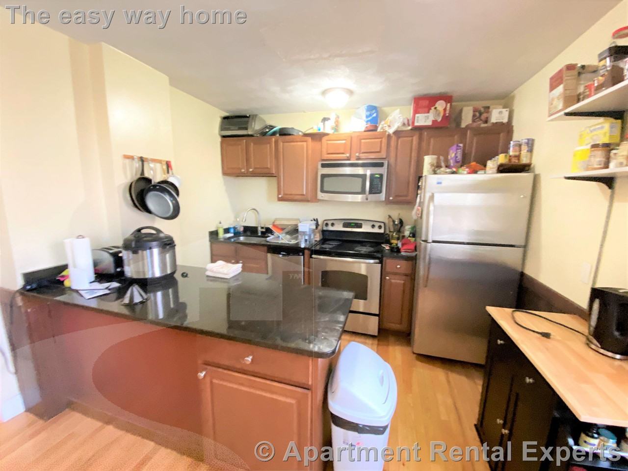 221 Holland St #2 - Photo 3 of 14