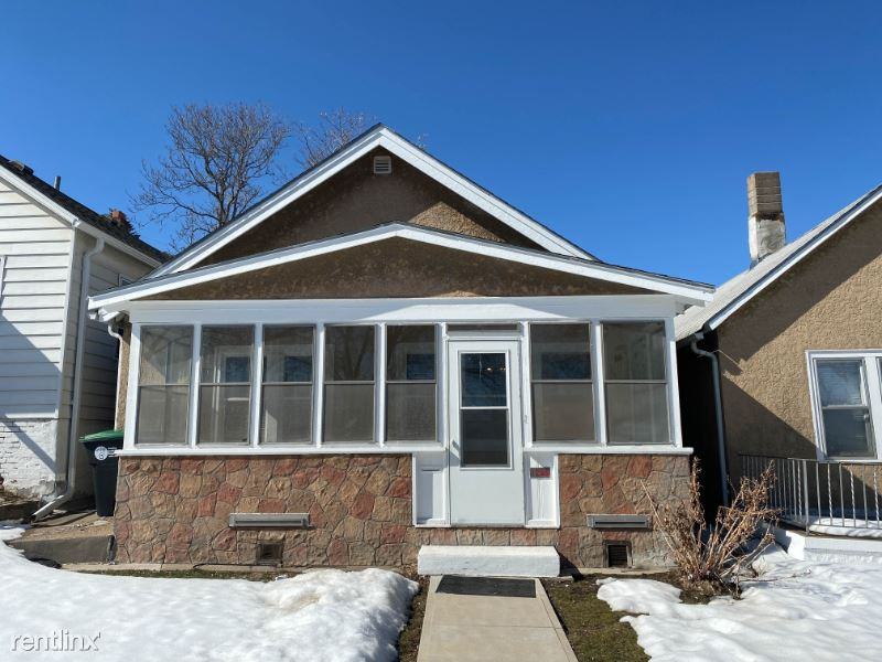 1208 Park Wild Ave - Photo 2 of 11