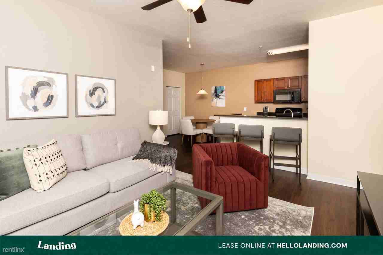 Landing Furnished Apartment Lector 85 - Photo 2 of 17